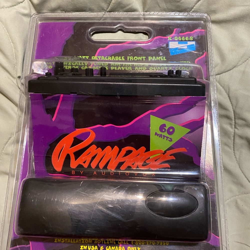 New rampage 60 watt car radio